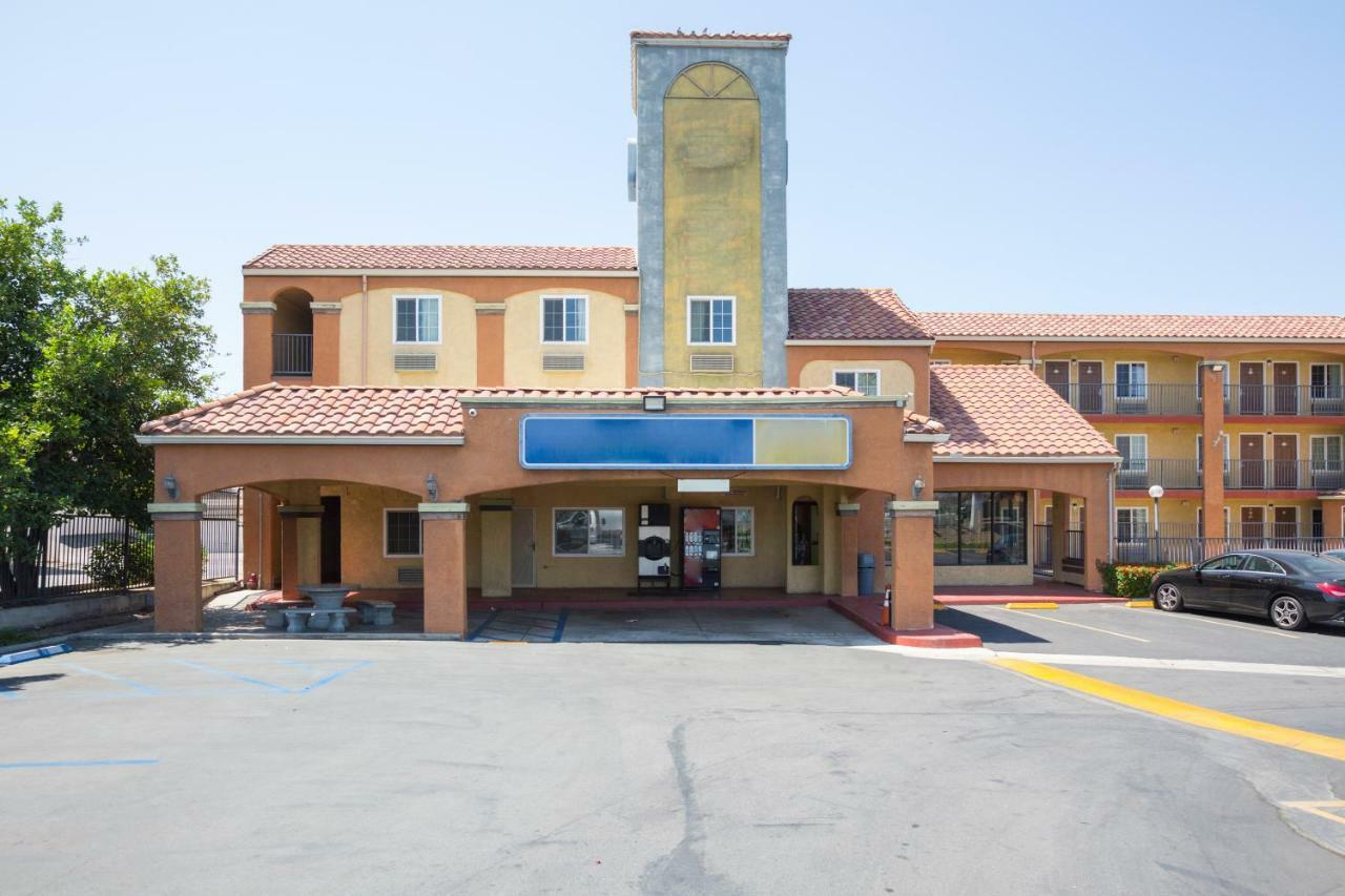 Hotel Corona Ca - Hwy 91 Zewnętrze zdjęcie